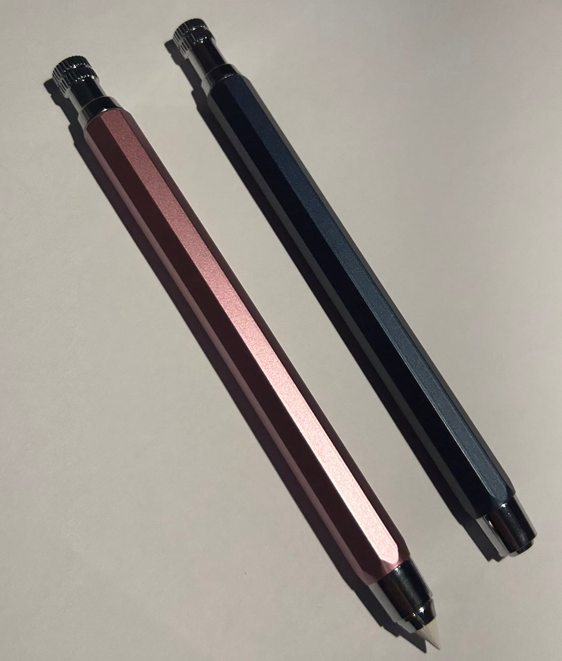 Knot Blur Pen